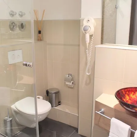 Metropol-rooms Hotel Dusseldorf