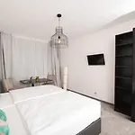 Metropol-Rooms